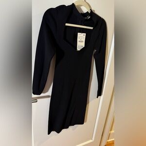 Zara black long sleeve dress, brand new with tags. Size: S